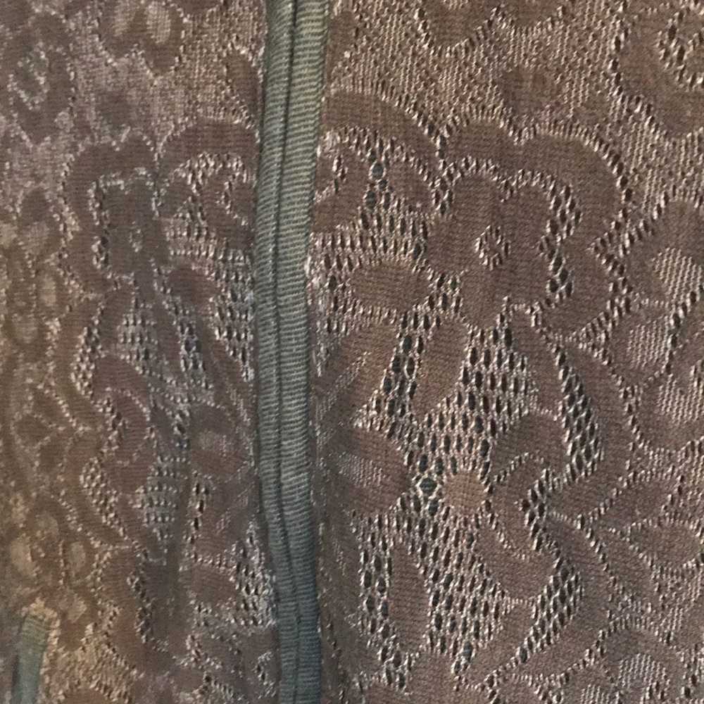 Free People sweatshirt hoodie - Picture 3 of 4